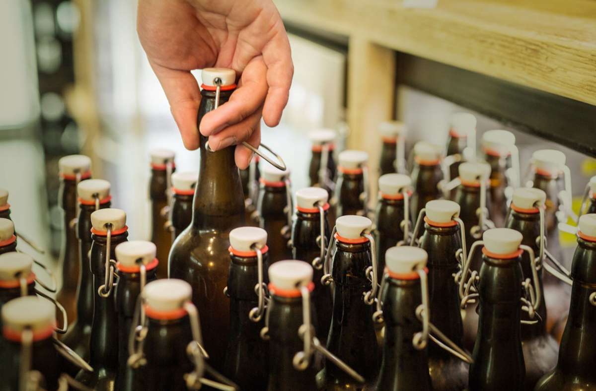 Auch die kleineren Brauereien mussten sich der Corona-Zeit anpassen – und von Fässern auf Flaschen umstellen.