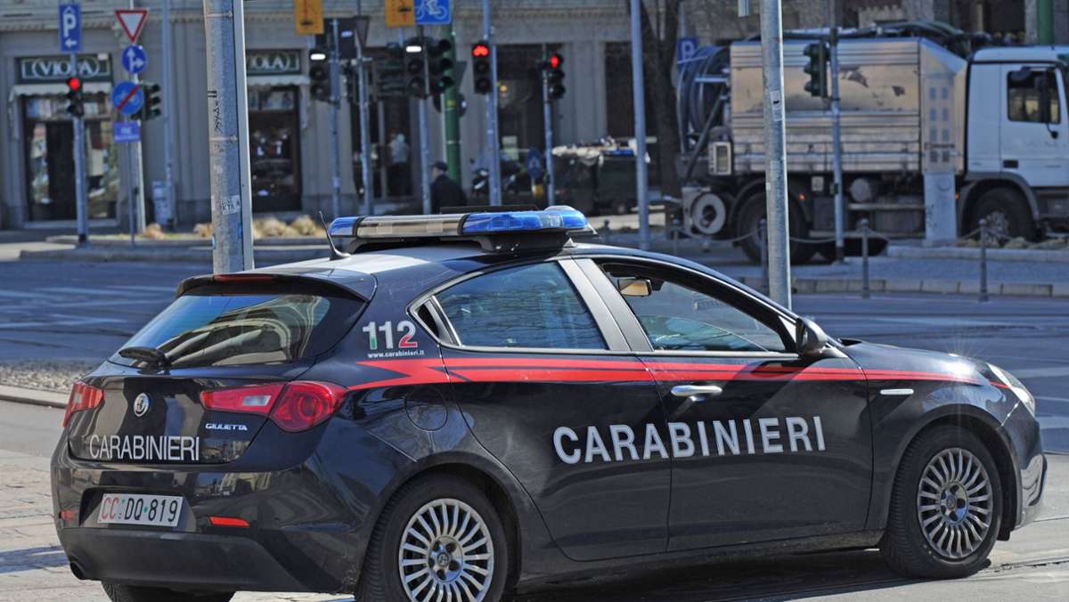 Zwei Tote in Süditalien: Rolex-Besitzer verfolgt Räuber  und überfährt sie mit dem Auto