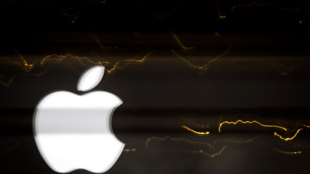 Apple-Store in Frankreich: Wütender Apple-Kunde zertrümmert iPhones