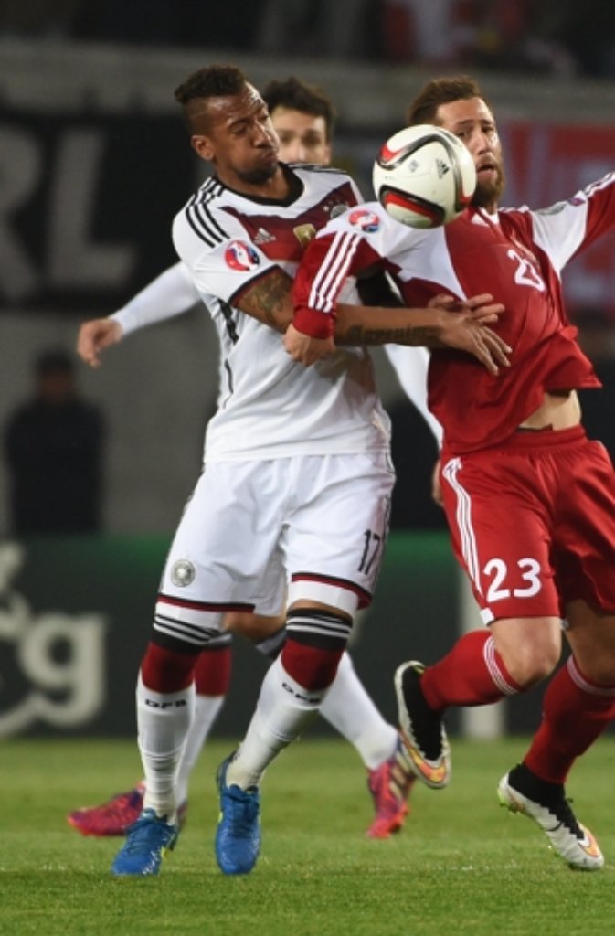 Die Mannschaft von Bundestrainer Joachim Löw gewann am Sonntabgabend in Tiflis gegen Georgien mit 2:0 (2:0).