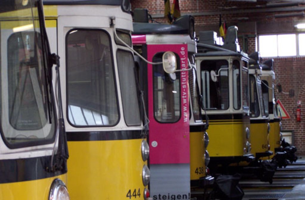 In Reih und Glied stehen die alten "Straßenbahn-Schätzchen" in Cannstatt und lassen so manchen Liebhaber in Erinnerungen schwelgen.