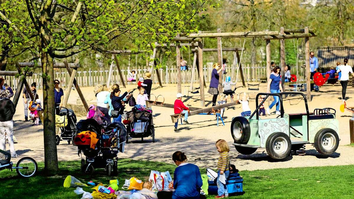  Die Stadt zieht Bilanz unter dem Konzept Kinderfreundliches Stuttgart. Mit Spielplätzen und Bewegungsangeboten ist es innerhalb von fünf Jahren deutlich vorangegangen, im Bereich Natur und Umwelt blieb vieles auf der Wunschliste. Der Grund: Personalnot. 