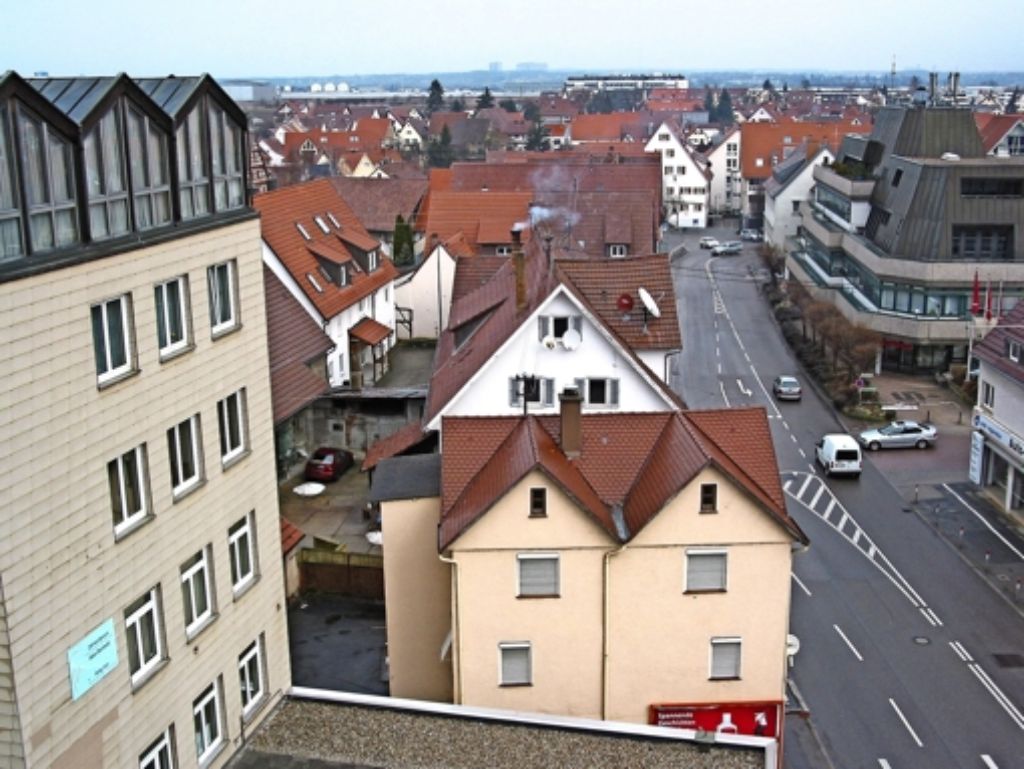 Der Sitz des Oberbürgermeisters (im Bild rechts) könnte nach den bisherigen Plänen auch zum Standort für ein neues zentrales Rathaus werden. Foto: Archiv Otto-H. Häusser