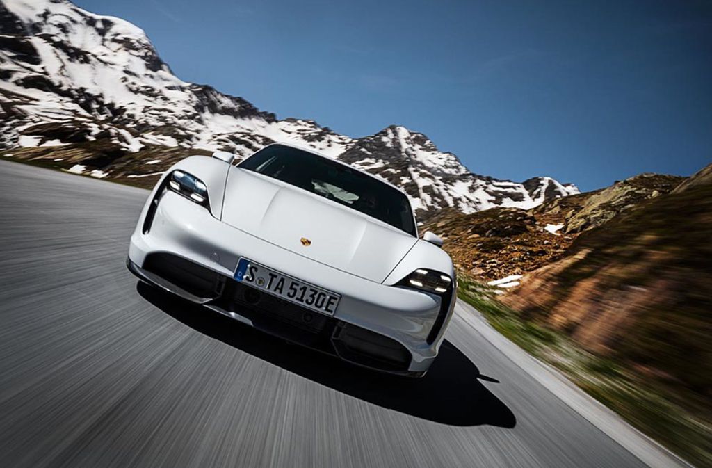 Die Reichweite des Elektro-Sportwagens soll laut Porsche bei rund 500 Kilometern liegen.
