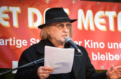 Der Autor Joe Bauer (hier als Redner bei einer Demo für die Rettung der Kultur im Metropol) ist einer von vier Gründern der Stuttgarter Künstler*innensoforthilfe. Foto: Lichtgut - Ferdinando Iannone