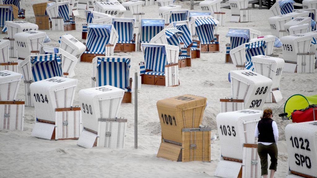  Darf ein Urlaubstag am Strand Geld kosten? Viele Strandbäder an Nord- und Ostsee verlangen von Tagesgästen Eintrittsgeld. Ein Grundsatzurteil kippt nun solche Gebühren in einer Gemeinde - andere könnten folgen. 