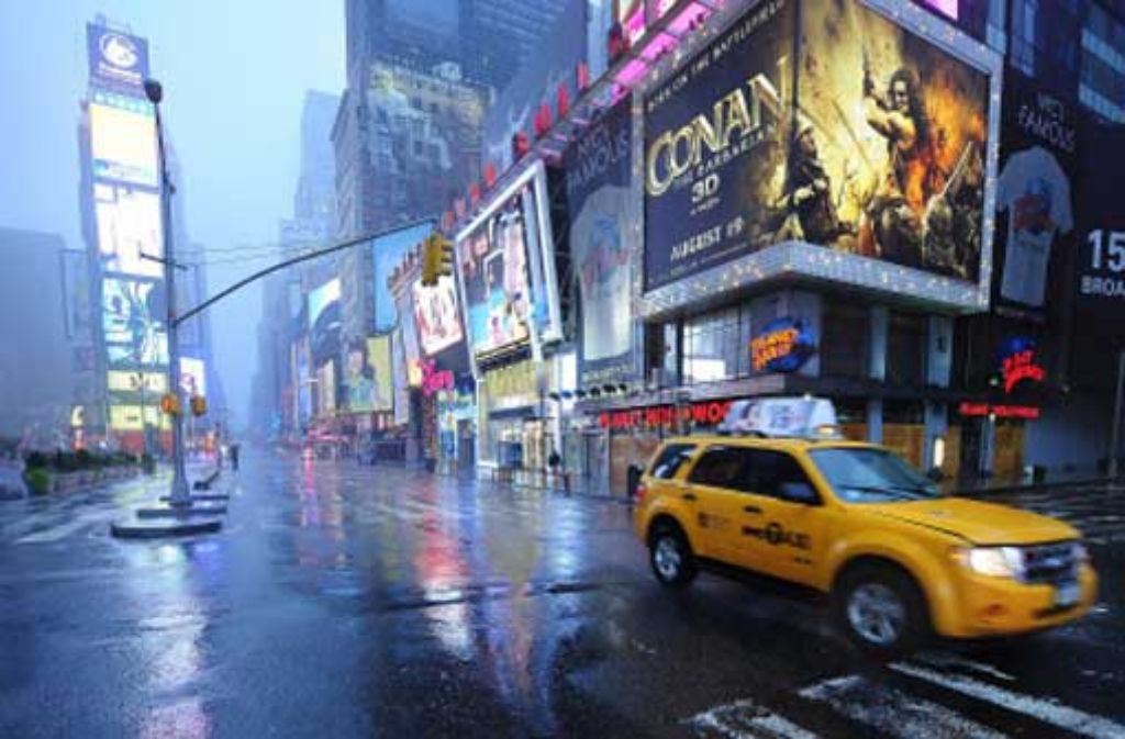 Ein ungewohntes Bild: der New Yorker Times Square ist wegen der Hurrikanwarnung wie ausgestorben.