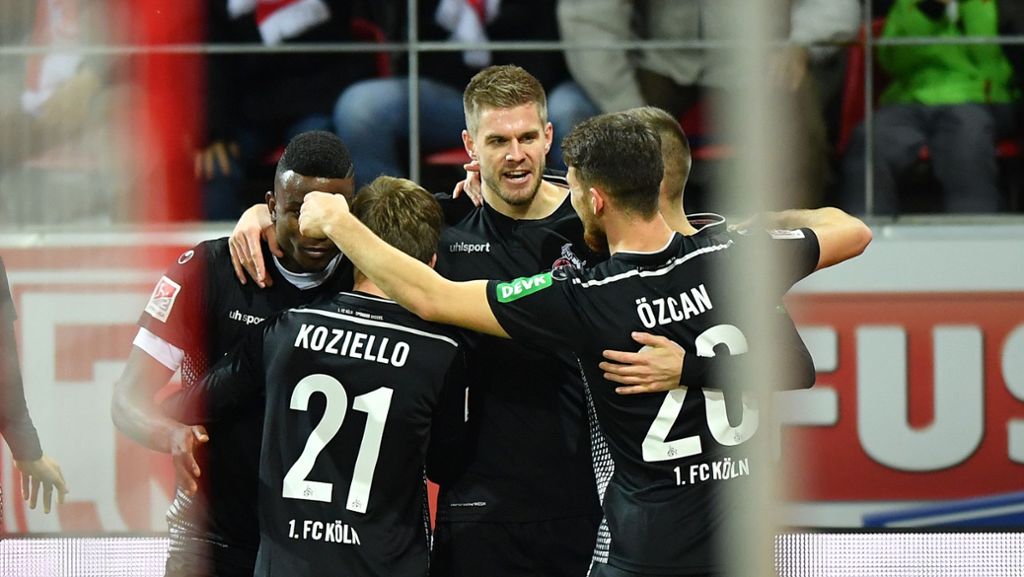 2. Bundesliga: Aufstiegsanwärter 1. FC Köln und Hamburger SV gewinnen