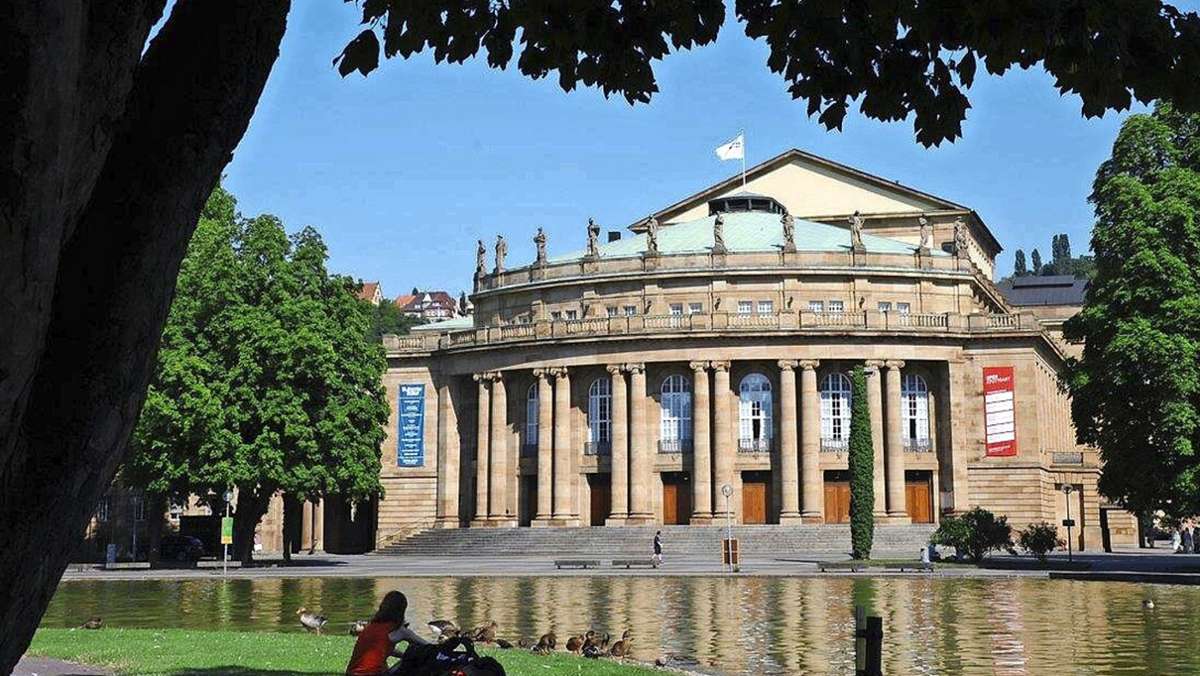Fehlender Radweg durch Stuttgart: Gastronomie vor der Oper in Gefahr