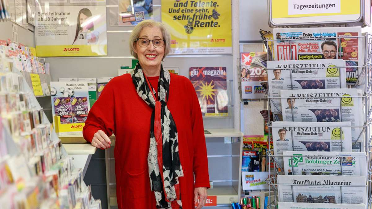  Seit 34 Jahren ist Sonja Gross Inhaberin des gleichnamigen Schreibwarengeschäfts auf der Diezenhalde und baute in dieser Zeit einen treuen Kundenstamm auf. Jetzt übergibt sie ihr Lebenswerk. Die 60-Jährige wird aber weiter im Geschäft arbeiten. 