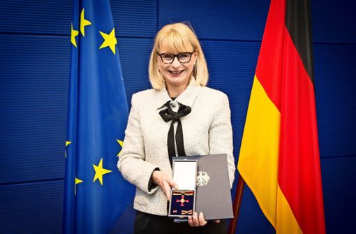 Die Stuttgarter CDU-Bundestagsabgeordnete Karin Maag ist mit dem Bundesverdienstkreuz ausgezeichnet worden. Foto: Deutscher Bundestag/Simone M. Neumann