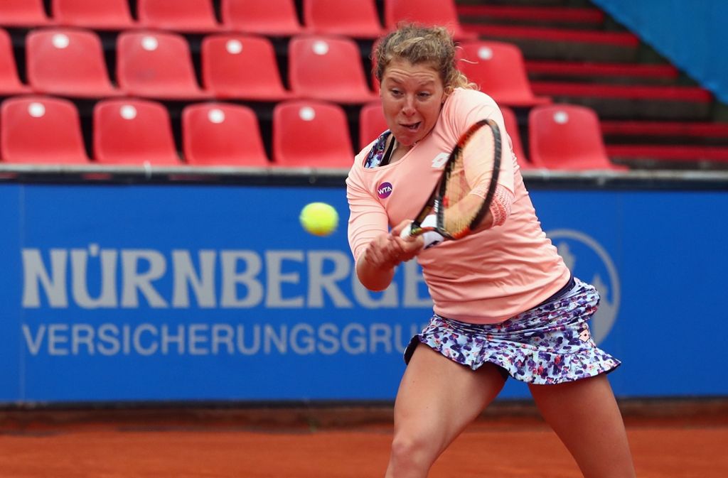Anna-Lena Friedsam spielt in der ersten Runde gegen die Russin Daria Kasatkina. Bei den Australian Open 2016 zog sie zum ersten Mal in ein Achtelfinale eines Grand-Slam-Turniers ein.