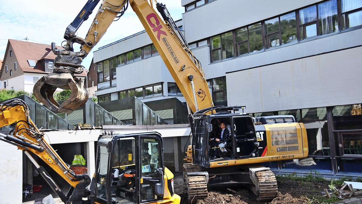 Sanierung und Erweiterung des Plochinger Gymnasiums: Sieben Kommunen für eine  Baustelle
