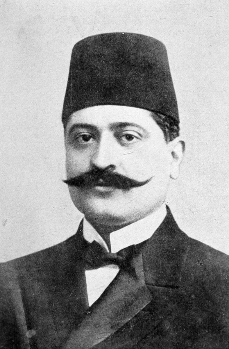Talat Pascha wird am 15. März 1921 in Berlin von dem armenischen Attentäter Soghomon Tehlirian erschossen.