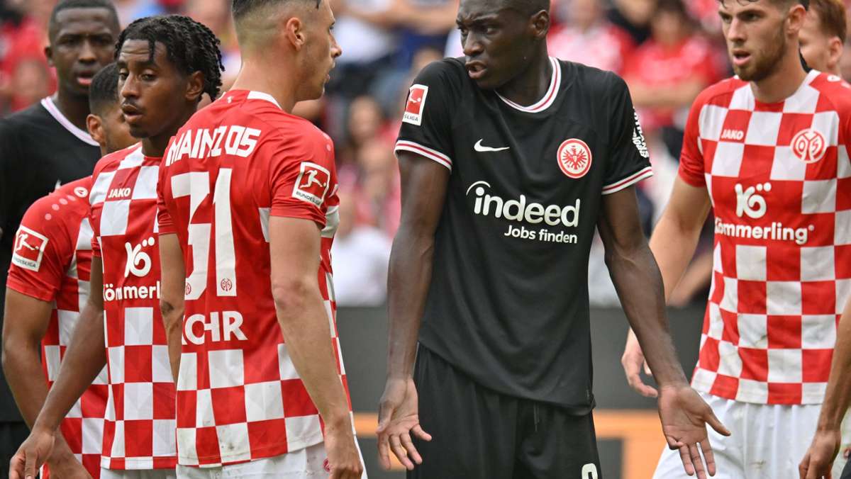Eintracht Frankfurt: Weil er weg will: Kolo Muani schwänzt Training