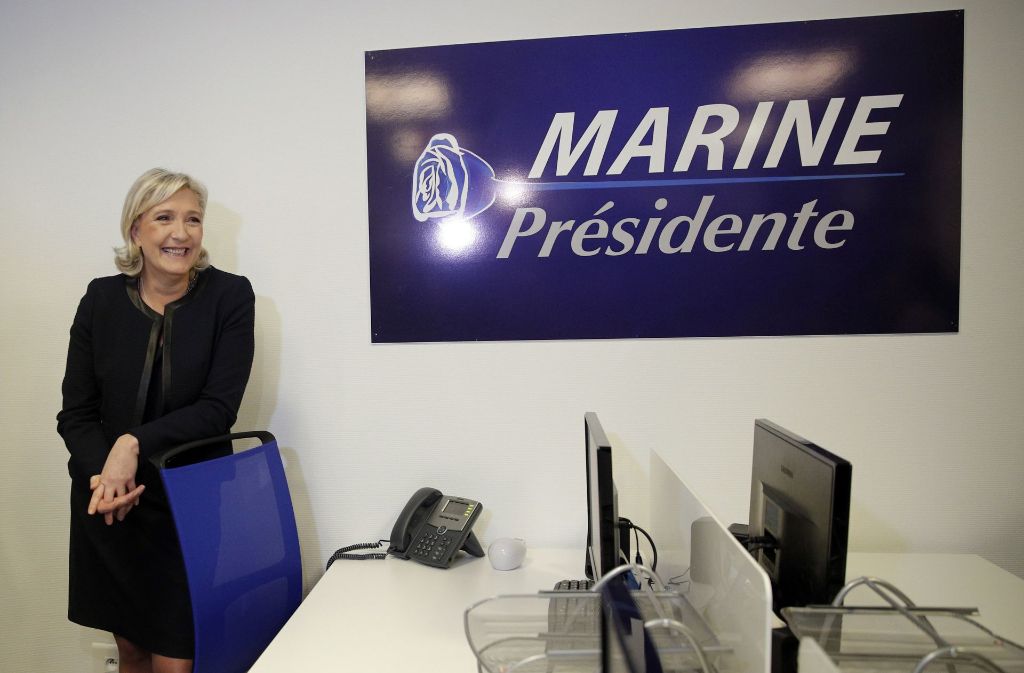Marine Le Pen macht sich Hoffnungen, die Präsidentenwahl in Frankreich zu gewinnen. Doch sie hat Probleme, ihren Wahlkampf zu finanzieren.