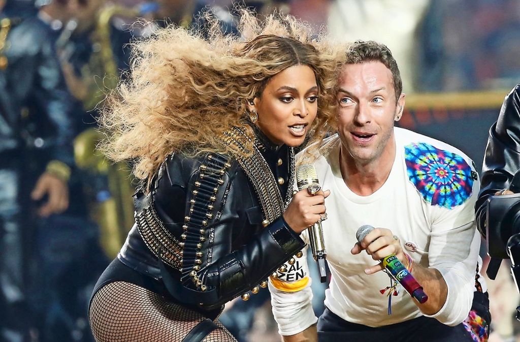 US-Superstar Beyoncé und Coldplay-Frontsänger Chris Martin traten 2016 gemeinsam auf.