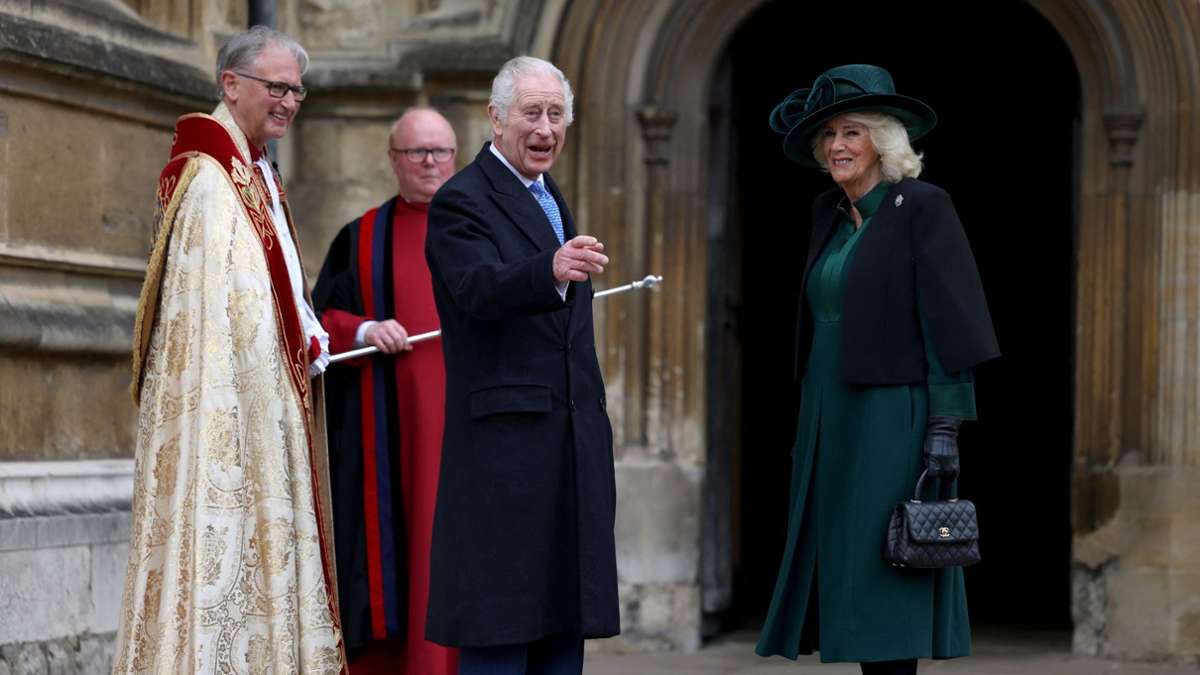 Großbritannien: König Charles und Königin Camilla besuchen Ostergottesdienst