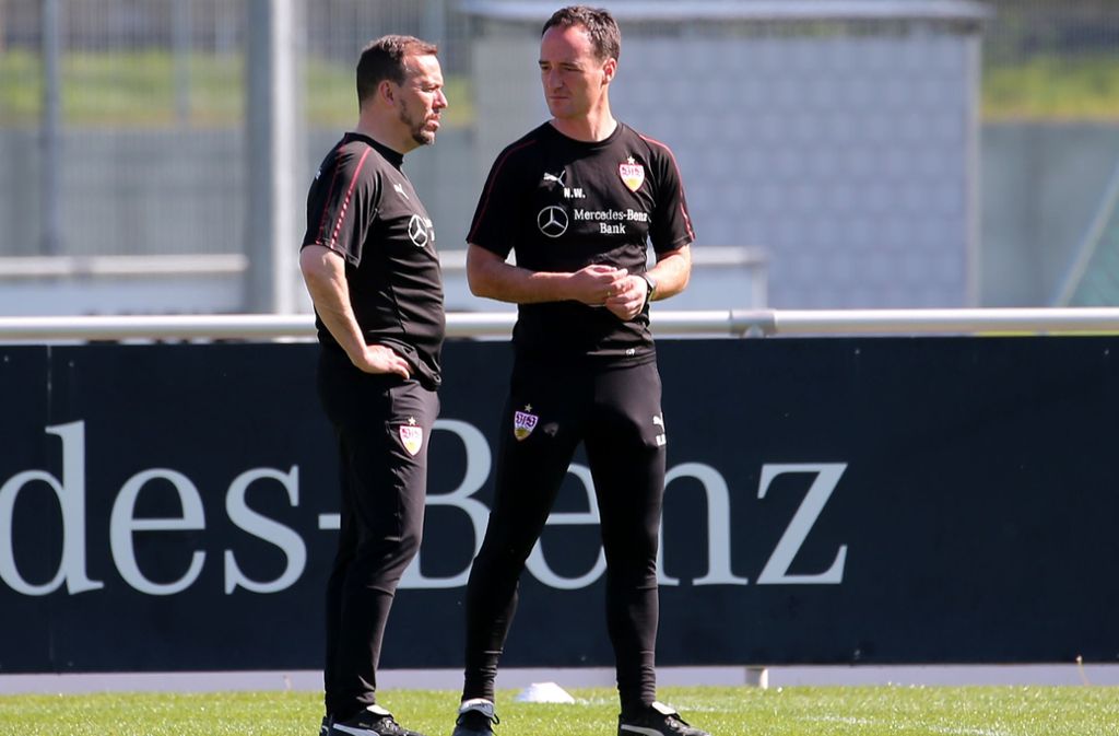 Der neue VfB-Cheftrainer Nico Willig (re.) mit seinem Assistenten Paco Vaz