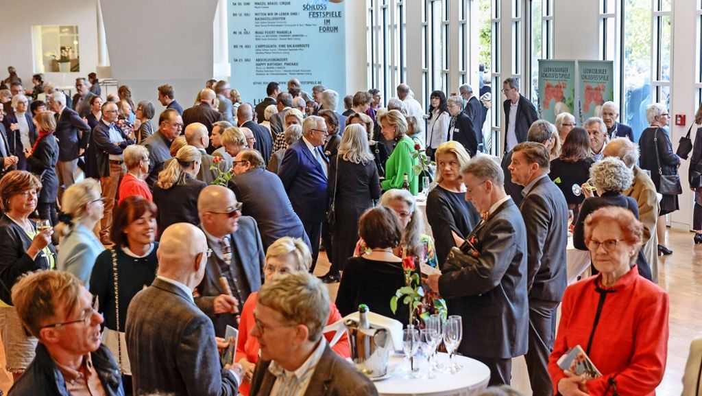 Eröffnungskonzert in Ludwigsburg: Schlossfestspiele starten mit Bruckners Unvollendeter „ins Ungewisse“