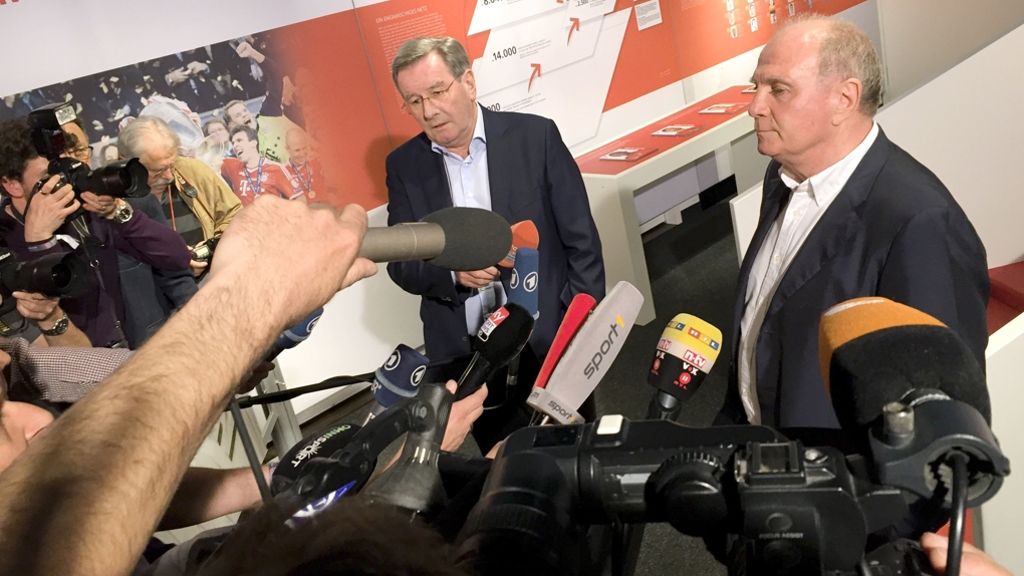  Bei seinem ersten öffentlichen Auftritt hat Uli Hoeneß mit Aussagen über Mats Hummels für Wirbel gesorgt. Das zeigt, dass die neue Rolle des ehemaligen Präsidenten beim FC Bayern in naher Zukunft geklärt werden muss. 
