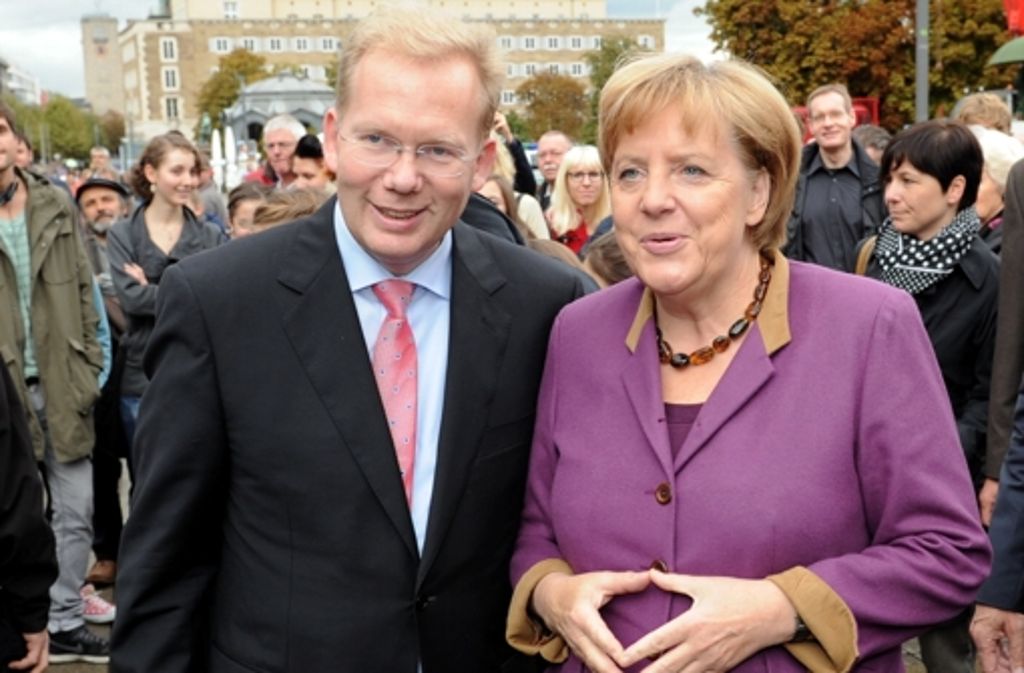 Zwischen beiden Wahlen schaut die Bundeskanzlerin Angela Merkel in Stuttgart vorbei, um Sebastian Turner im Wahlkampf zu unterstützen.