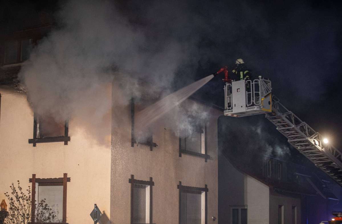 Beim Brand in einem Wohnhaus in Winnenden...