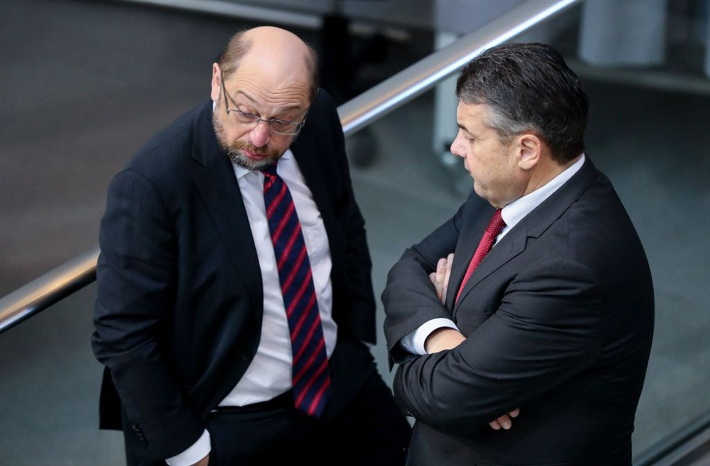 Martin Schulz möchte den Außenministerposten von Sigmar Gabriel. Der nennt dies einen Wortbruch.