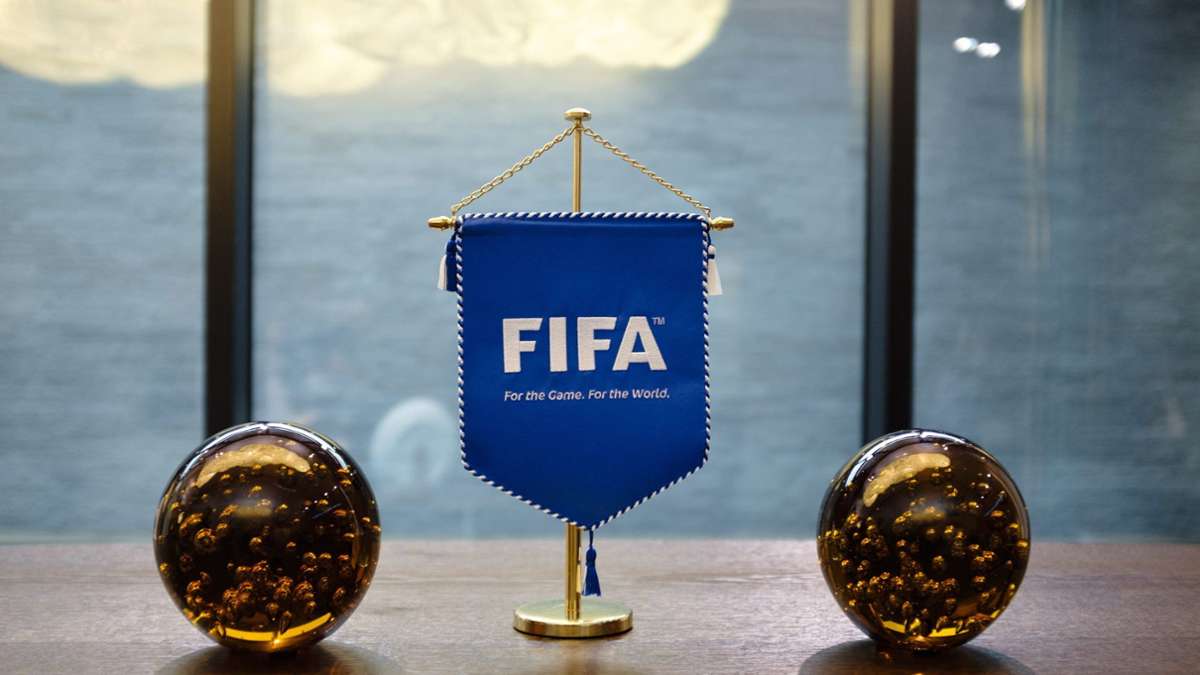 Fußball-Weltverband: Beschränkung von Spielervermittlern: Erneute FIFA-Niederlage