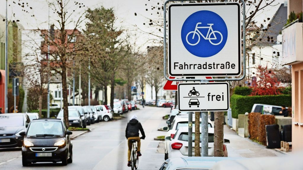 Die Hindenburg- als Fahrradstraße: Ein gefährliches Pflaster für Esslingens Radfahrer