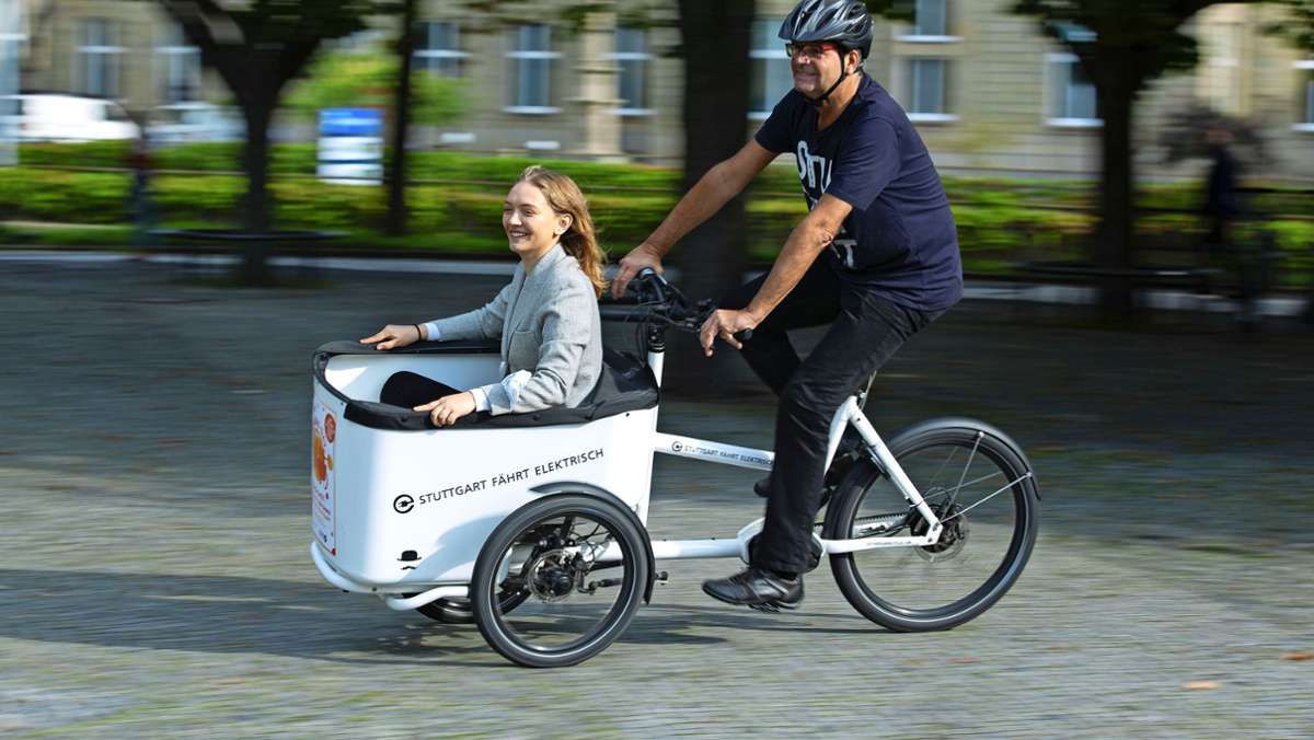  Sie sind nicht nur im Trend, sie prägen auch immer stärker das Stadtbild Stuttgarts: E-Lastenräder. Wer noch keines hat, sich aber eines anschaffen will, für den gibt es gute Nachrichten. 