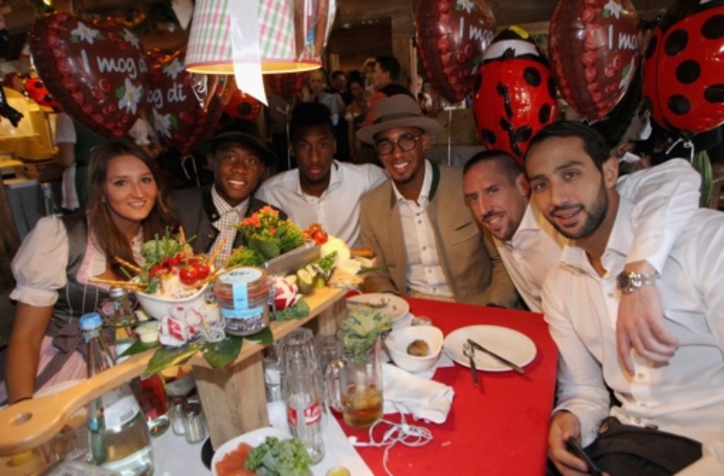 Von rechts nach links: Mehdi Benatia, Franck Ribery, Jeroma Boateng, Kingsley Coman, David Alaba