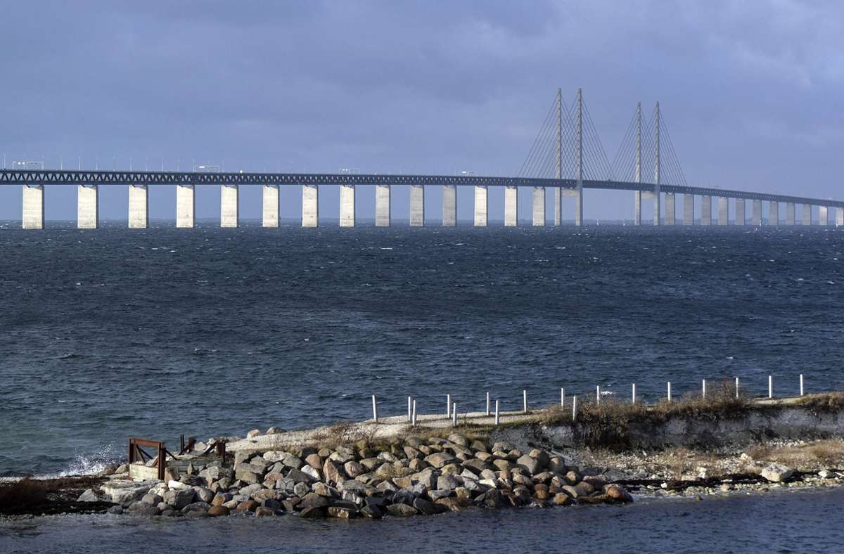 Die Öresundbrücke zwischen Malmö und Kopenhagen, aufgenommen von der schwedischen Seite. Foto: dpa/Erland Vinberg