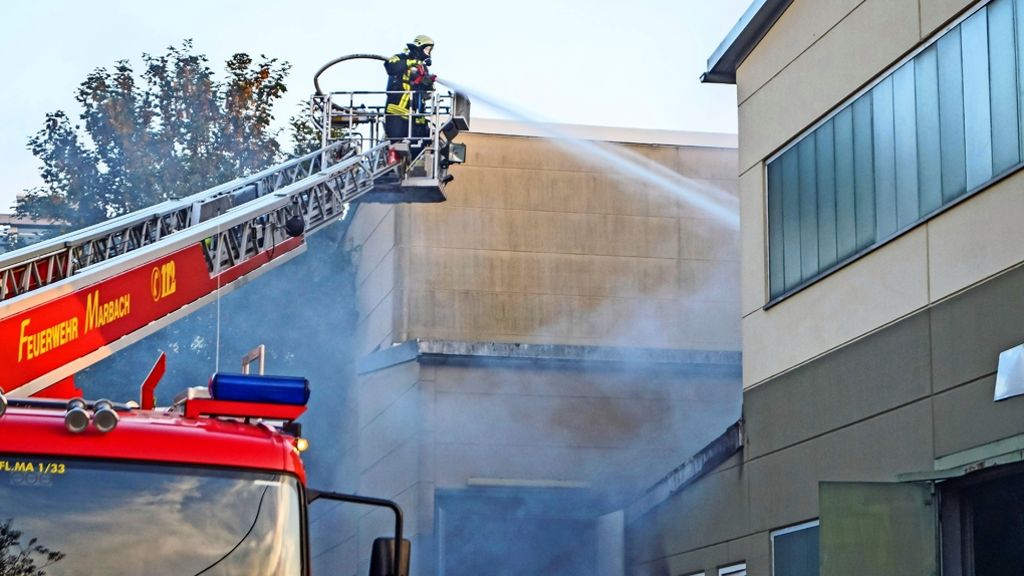 Brand in Marbach/Neckar: Feuerwehr in der  Ölmühle  erneut gefordert