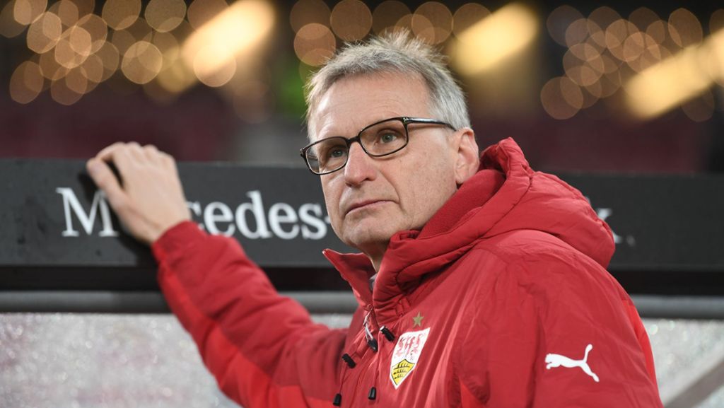VfB Stuttgart: Reschke: Wolf soll Trainer bleiben