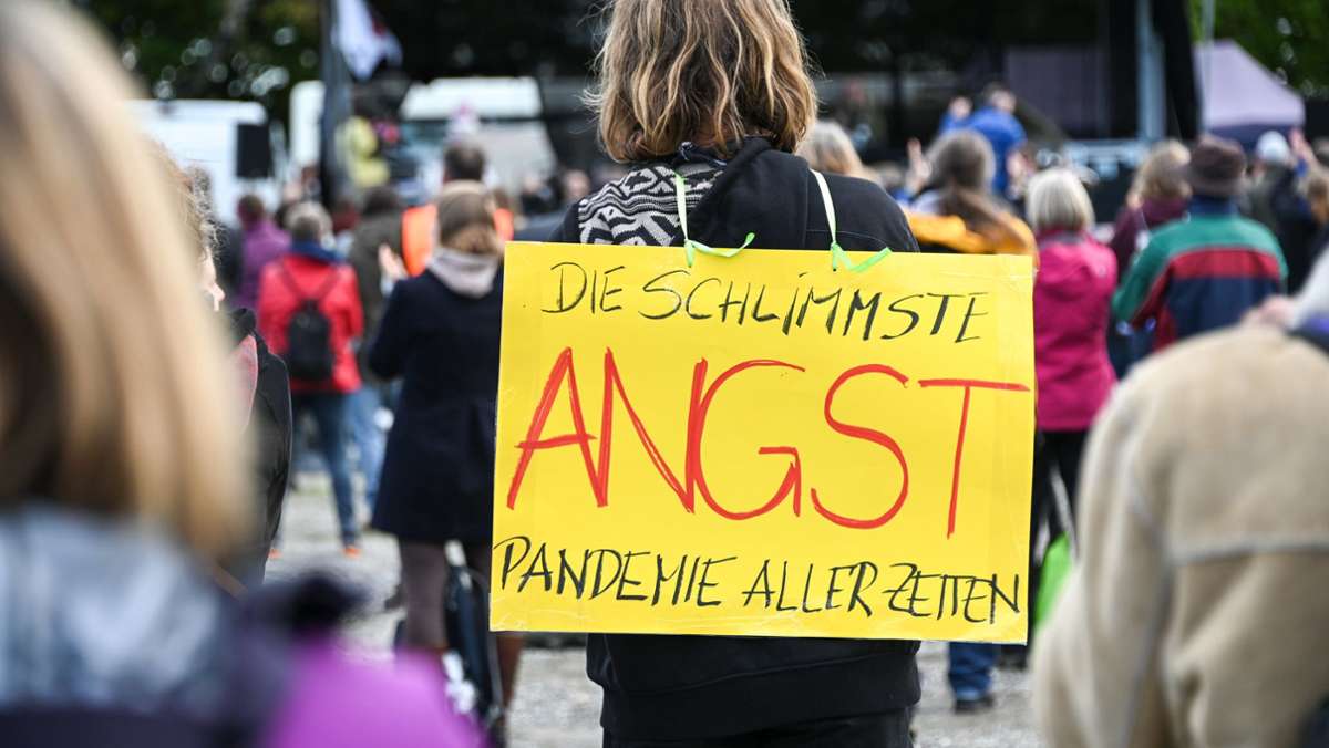 Demonstration in Konstanz: Initiative „Querdenken“ setzt Protest gegen Corona-Politik fort