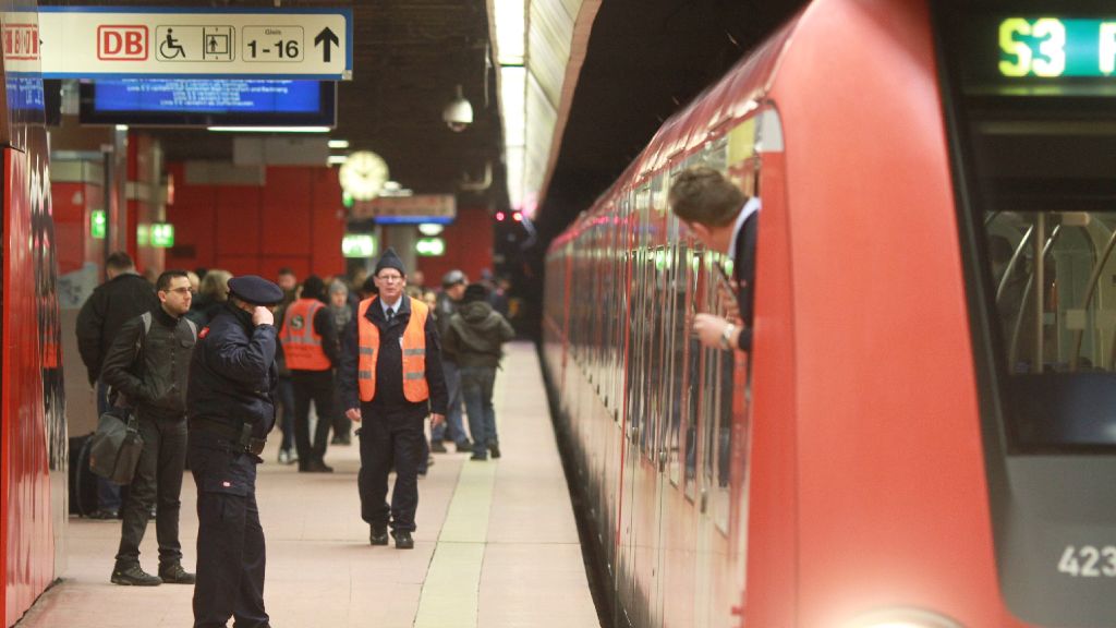 Stuttgart und Region: Stuttgarter S-Bahn hat massive Probleme mit der Pünktlichkeit