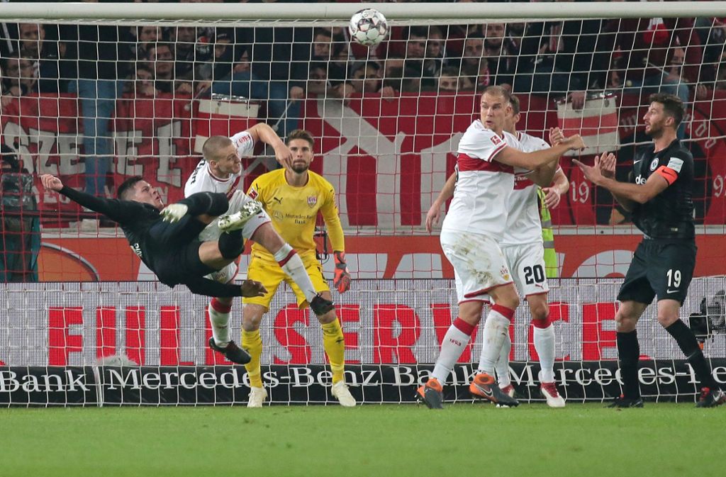 Anfang November 2018 gegen Eintracht Frankfurt (0:3) stand Badstuber letztmals in der Startelf – und verlebte einen gebrauchten Tag.