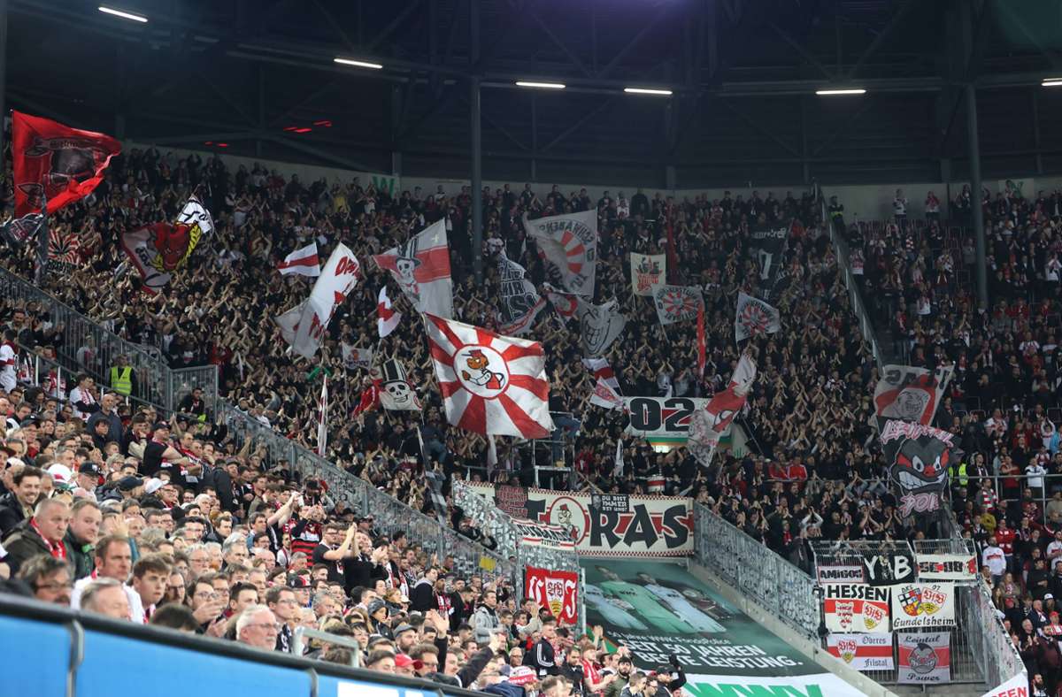 29. Spieltag: FC Augsburg 1:1 VfB Stuttgart – 6.000 Auswärtsfans