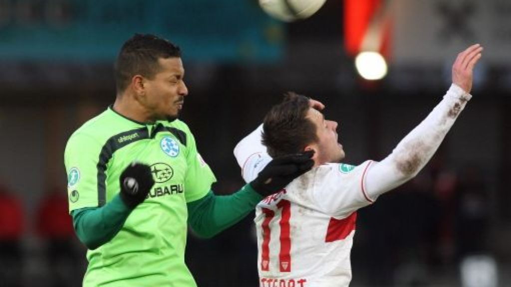 Derby auf der Waldau: Stuttgarter Kickers siegen 1:0 gegen den VfB Stuttgart II