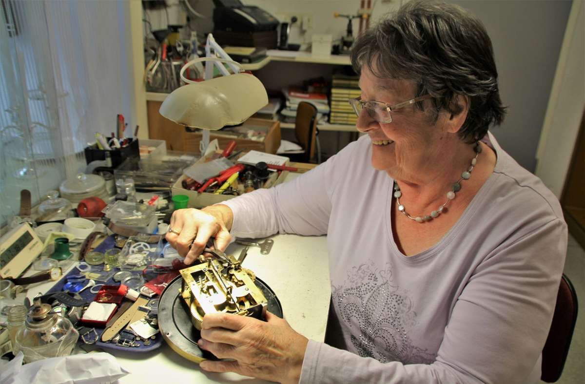 Im Dezember 2021 ging die Uhrmacherin Karin Häfner in Ruhestand - damit schloss der Laden in Hochdorf für immer seine Türen.