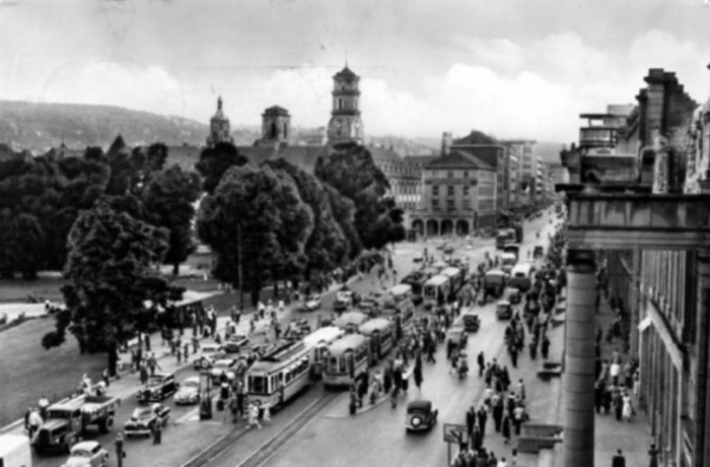 Blick auf die Stuttgarter Königstraße im Jahr 1951.