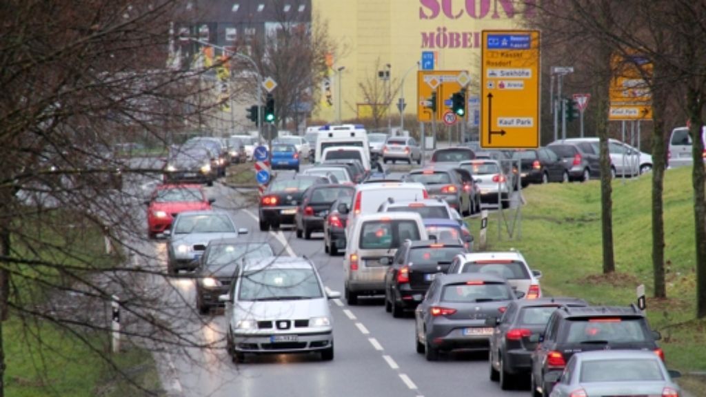 Autobahn 7 bei Göttingen: Verkehrslage entspannt sich langsam