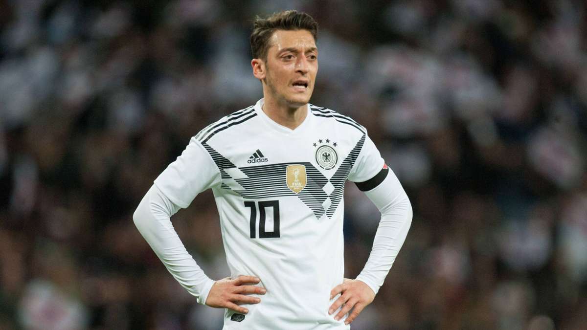 DFB-Aus in 2018: Mustafa Özil: „Mesut wurde ausgenutzt“