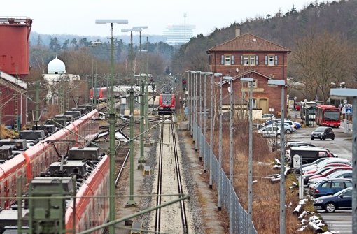 Hier im Bahnhof Weil der Stadt wird die Hesse-Bahn wohl nicht enden, sondern bis nach Renningen fahren. Foto: factum/Granville