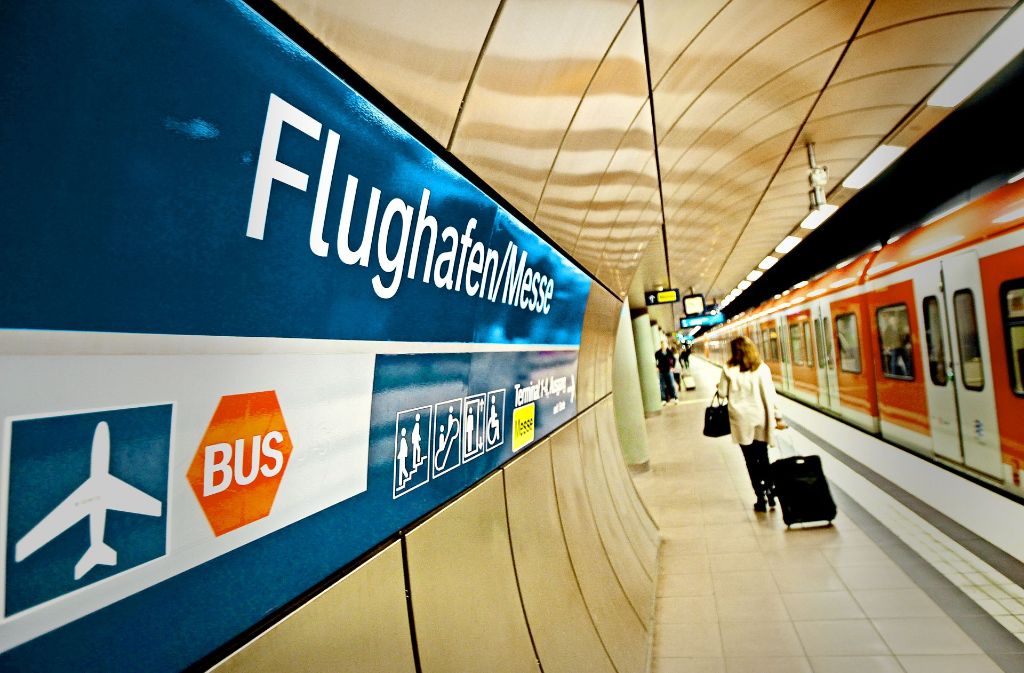 Die S-Bahn ist schon da, die Fernbahn soll am Flughafen folgen. Foto: Lg/Piechowski
