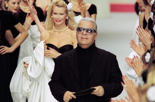 Karl Lagerfeld nannte Claudia Schiffer gerne auch „Cloodia“. Foto: AFP