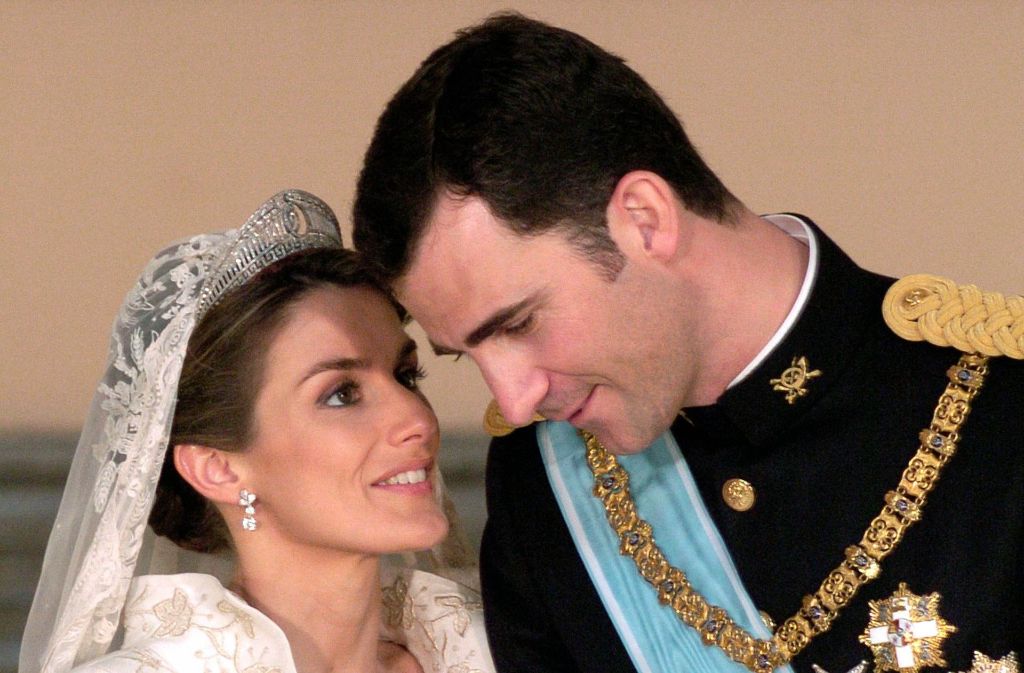 13 Jahre Ehe feiern König Felipe von Spanien und Letizia und somit ihre Veilchenhochzeit. Angebracht wären an diesem Hochzeitstag ein Strauß Veilchen als Geschenk.