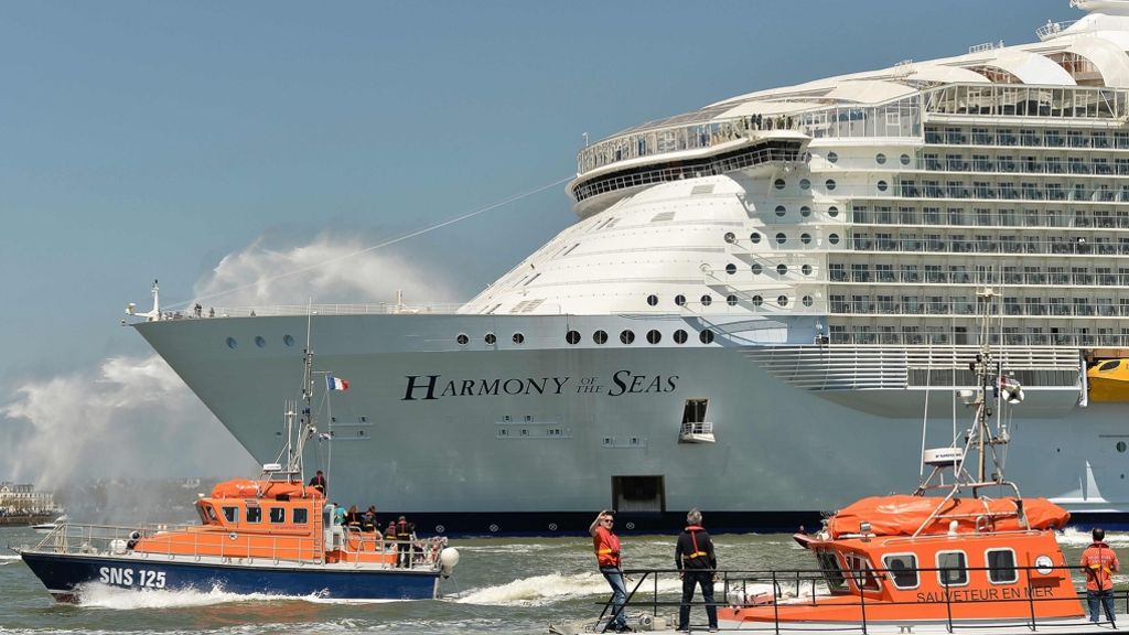 Harmony of the Seas: Weltgrößtes Kreuzfahrtschiff sticht in See