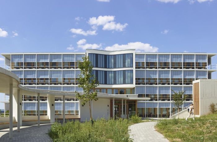 Gebäude von Stuttgarter Architekten Lederer: Hotelanlage? Nein, das Landratsamt in Plochingen!